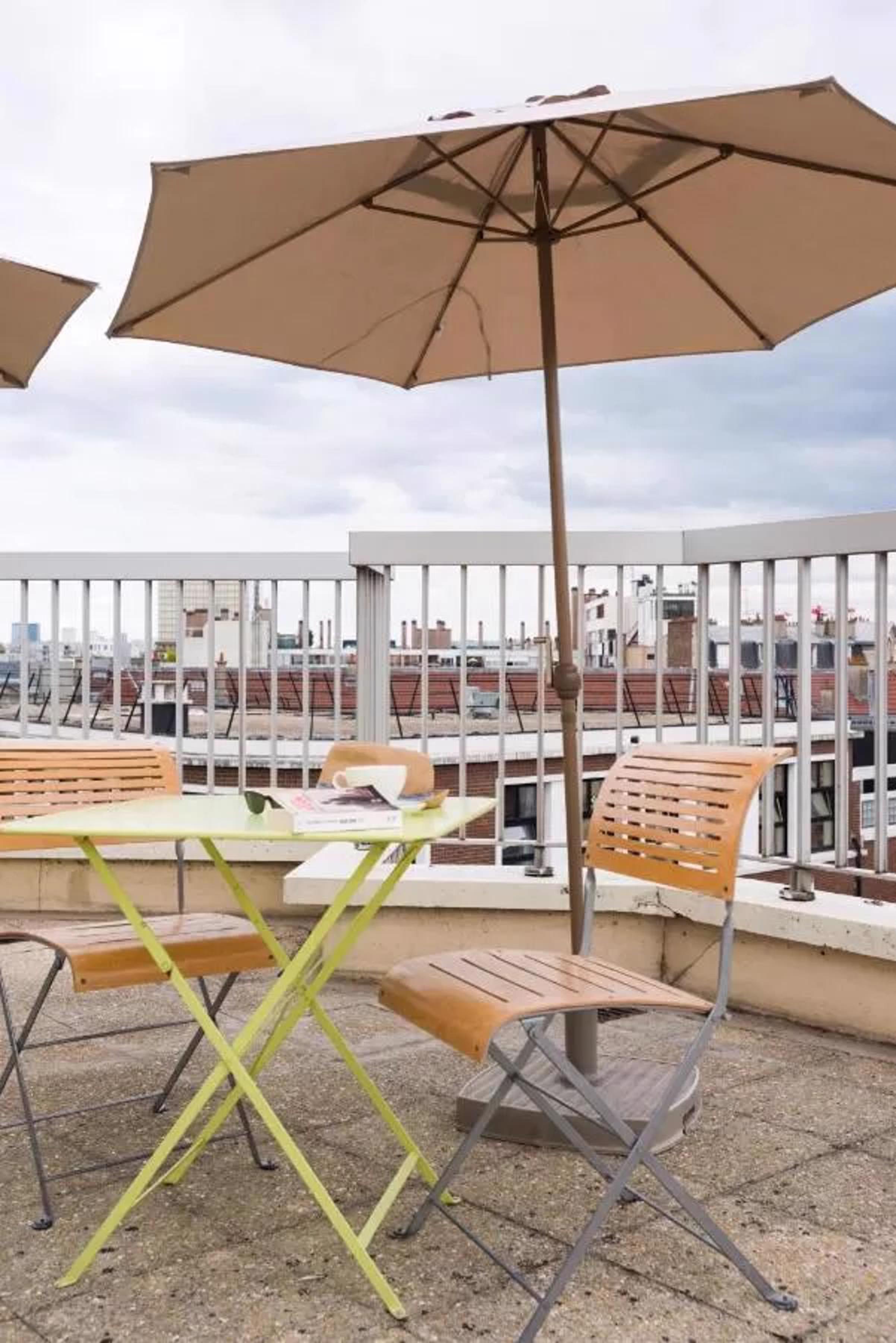 Hotel Le Richemont Paris Exterior photo